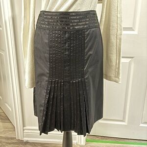 Sisley Black Textured Pencil Skirt NWOT
